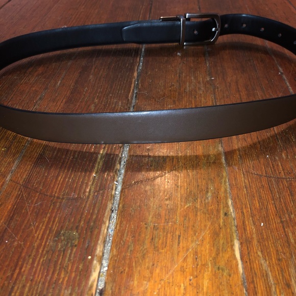 Men’s Perry Ellis reversible black/brown belt - Picture 4 of 4